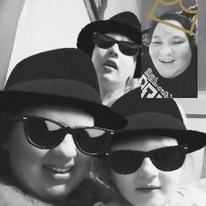 Meet your Posher, Denise